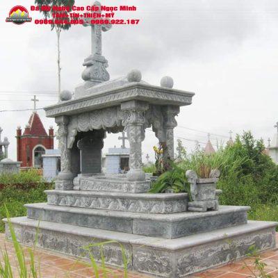 Mộ Công Giáo